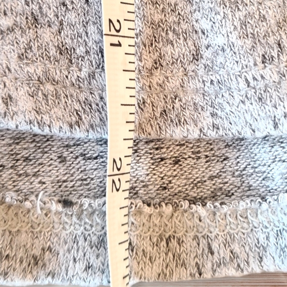 American Eagle Outfitters Soft & Sexy Plush Raglan Top Size Small - Picture 6 of 6